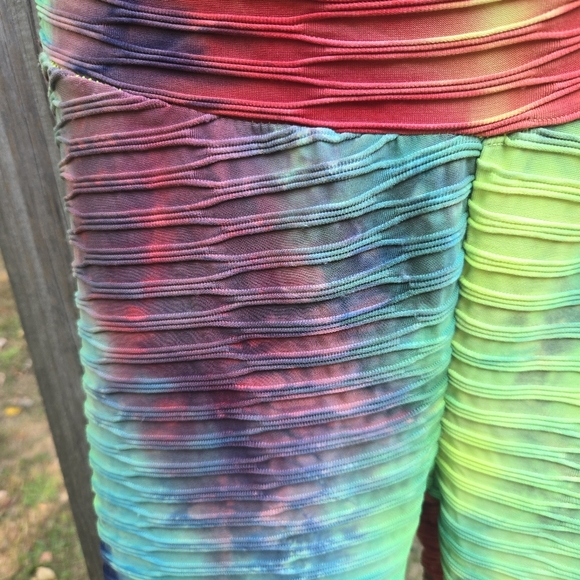 Fit In- Tie Dye- Scrunch Butt- Shorts- Size Medium- NWT - Picture 5 of 12